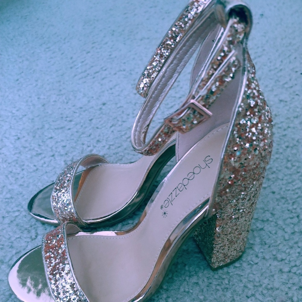 Shoedazzle heels